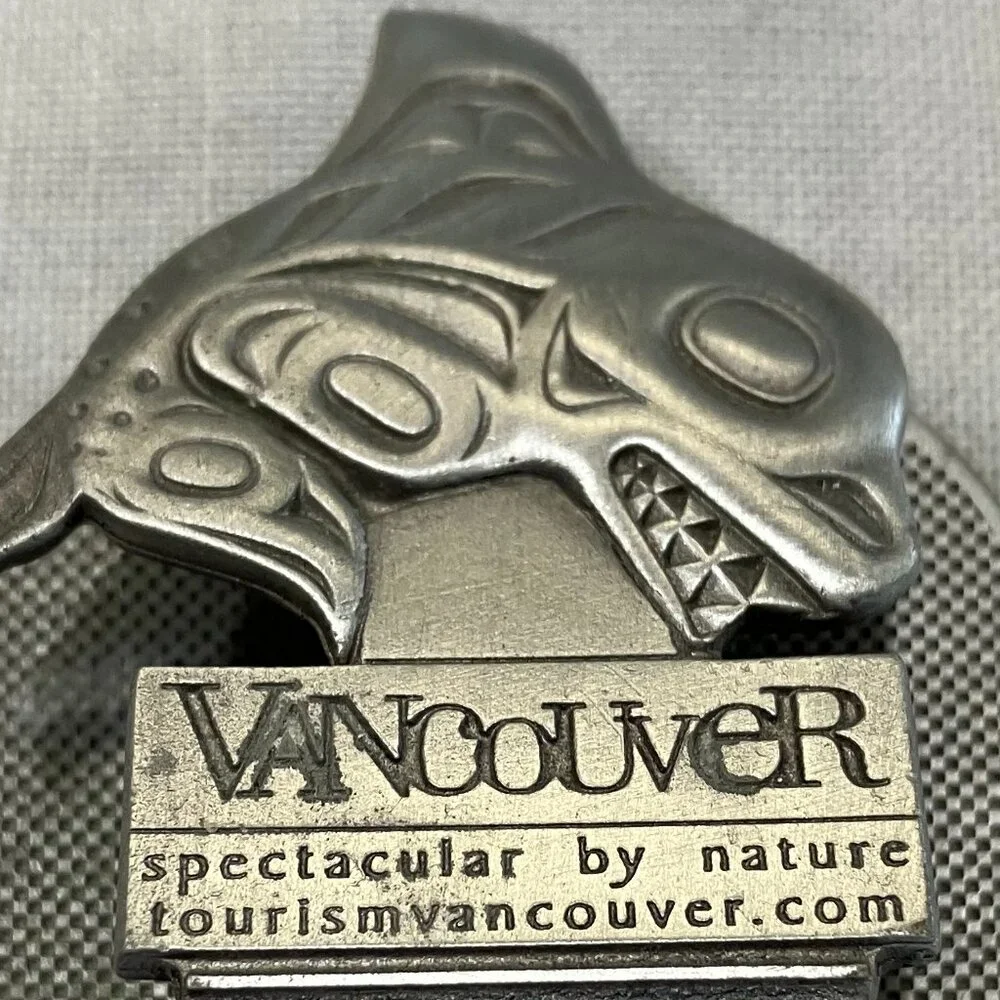 Pewter Beluga Whale Vancouver Card Holder EUC
